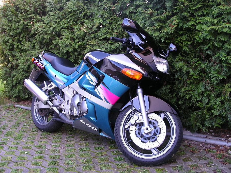 zzr600.jpg